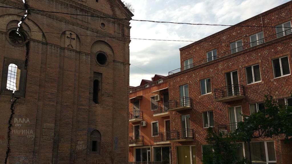 Hotel Feri Tiflis Dış mekan fotoğraf