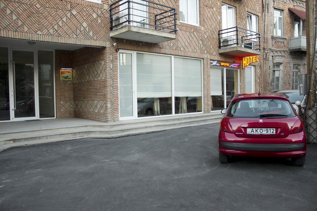 Hotel Feri Tiflis Dış mekan fotoğraf